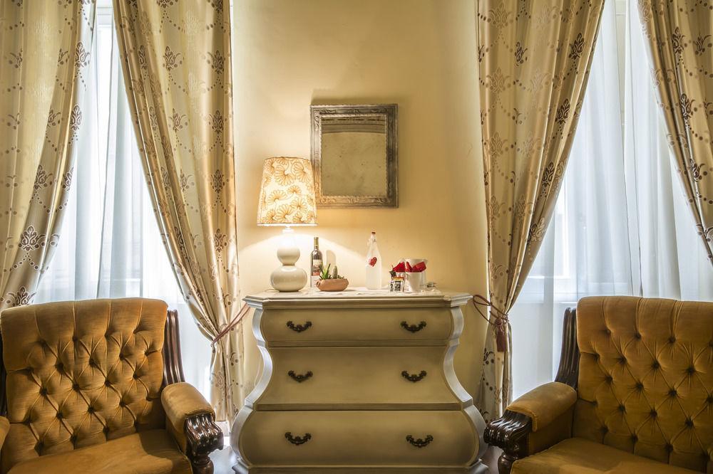 Pantaneto - Palazzo Bulgarini 2* Siena