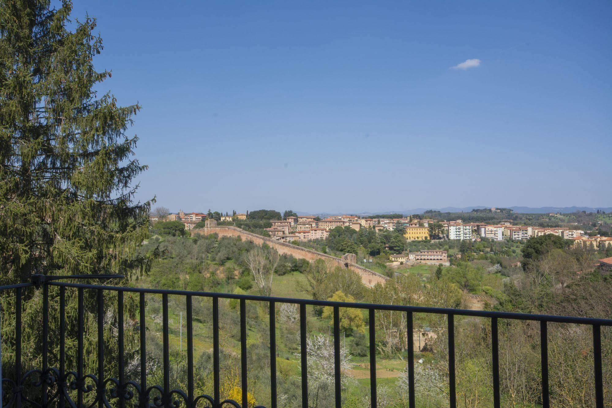 Alojamento de Acomodação e Pequeno-almoço Pantaneto - Palazzo Bulgarini Siena