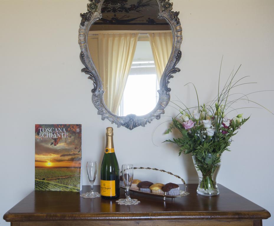 Pantaneto - Palazzo Bulgarini Bed & Breakfast