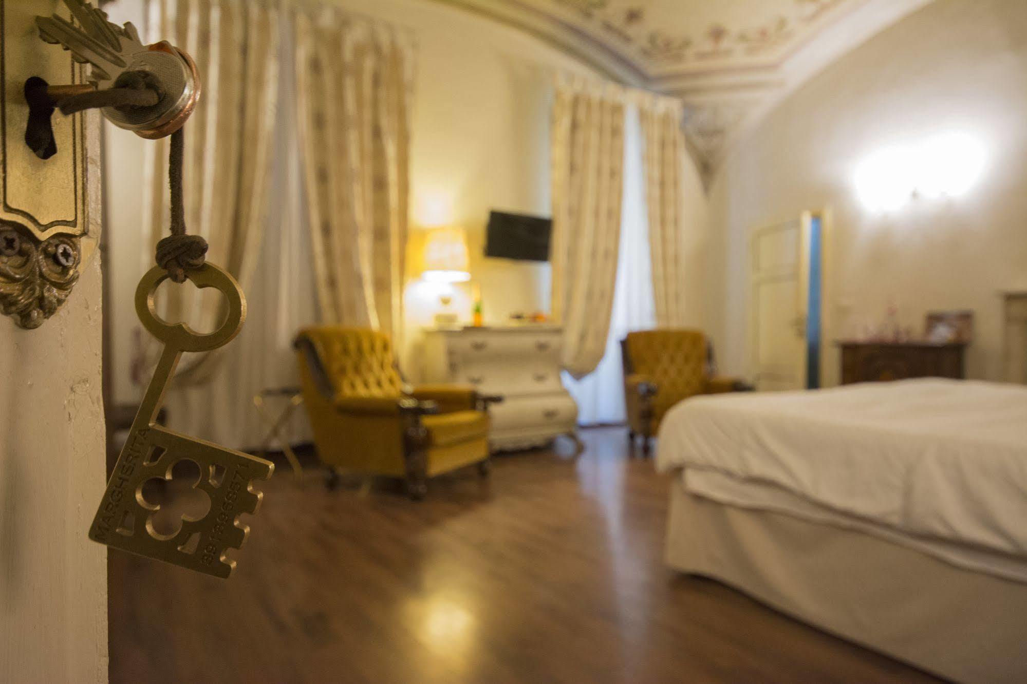 Pantaneto - Palazzo Bulgarini Bed & Breakfast Siena