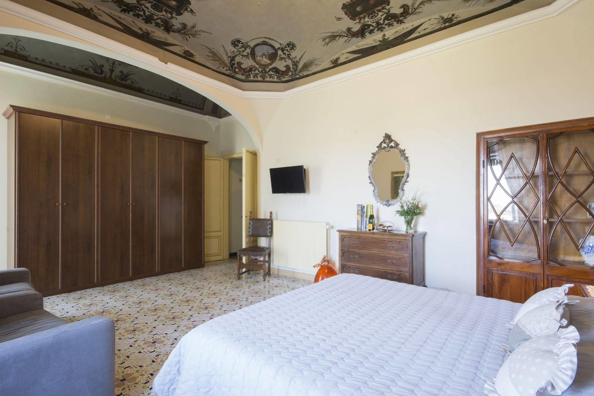 Bed & Breakfast Pantaneto - Palazzo Bulgarini
